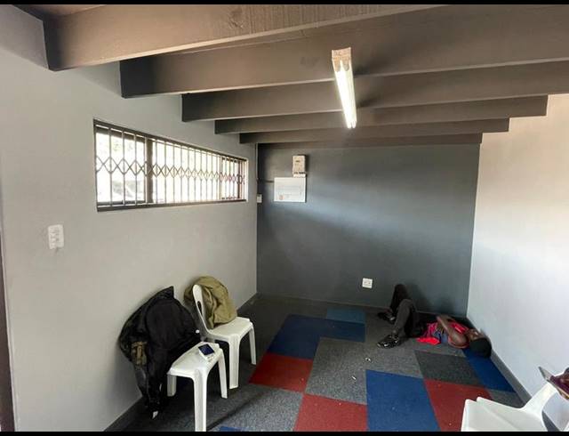 INDUSTRIAL PROPERTY TO RENT IN LYTTELTON